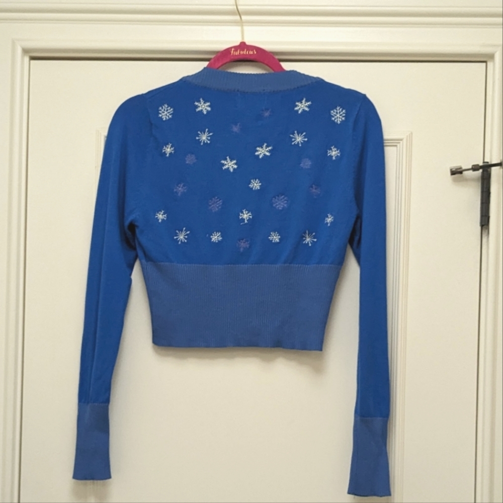 Snowflake Cardigan - Picture 4 of 4